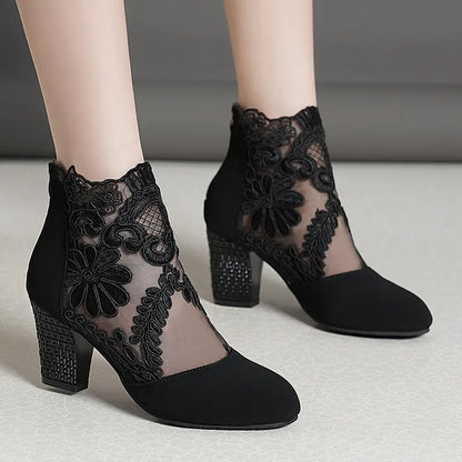 New Fashion Lace-Flower, Round Toe Pumps.  Zipper in back.